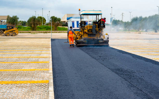 Best Driveway Paving Contractor  in Unionville, TN